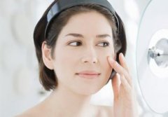 ��α������������